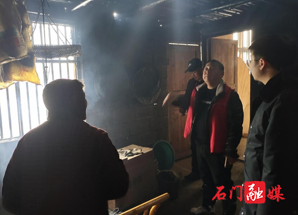 proxy (2).jpg proxy (2).jpg