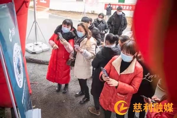 33妇女_副本.jpg 33妇女_副本.jpg