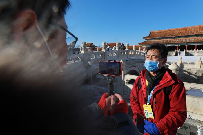 何以中国?中外记者在这里找到答案