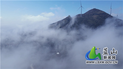 云冰山:雪后云海如仙境 如梦似幻醉游人.jpg 云冰山:雪后云海如仙境 如梦似幻醉游人.jpg