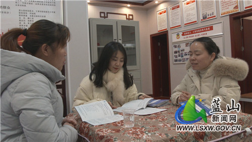 县政协委员化身招工“大使” 助力返乡就业兴产业.jpg