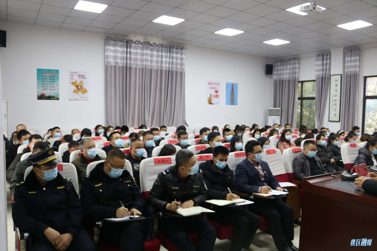 微信图片_20220217155349_副本.jpg