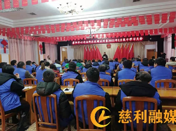 f5c6dd45fe60b7aaac5bb8416c3ddd1.jpg