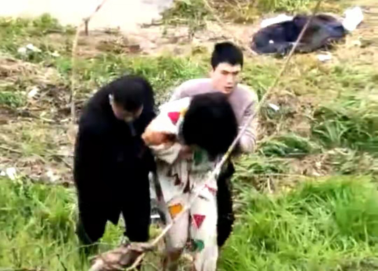 副本退伍军人勇救轻生女孩 传递见义勇为正能量23.png