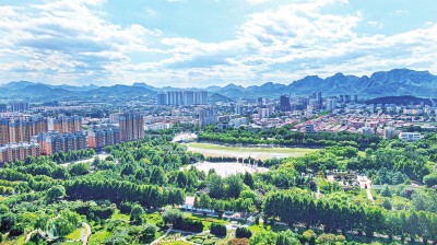 河北:蓝天白云成为亮丽底色