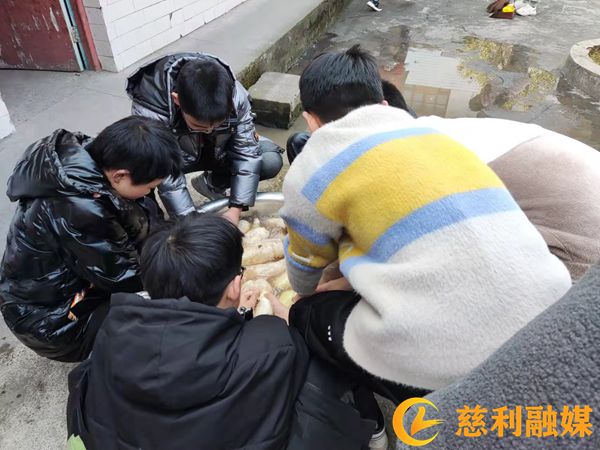 微信图片_20220302155504_副本.jpg