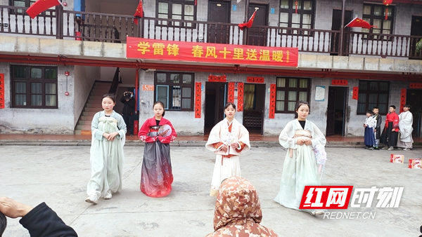 图片35.jpg 图片35.jpg