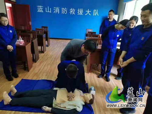 红十字会救护培训走进消防大队携手增强救护能力367.jpg