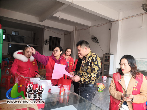 南平社区开展三月综治宣传活动.jpg