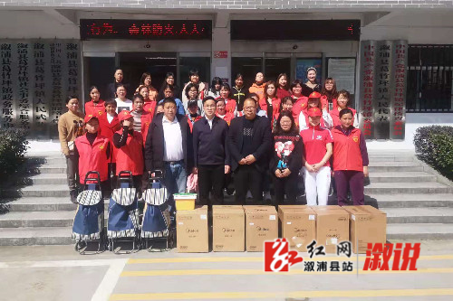 颁奖合影.jpg