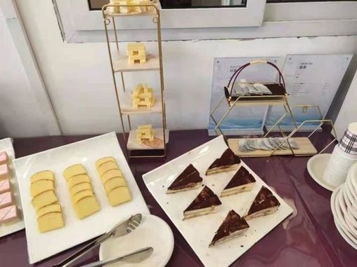 外国宾客点赞冬残奥会中国美食 直呼:像家一样温暖