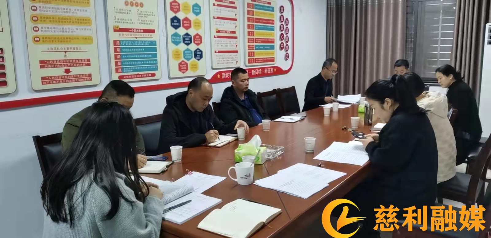 58fdfbe35f1697668762d43a1b87b6d.jpg 58fdfbe35f1697668762d43a1b87b6d.jpg