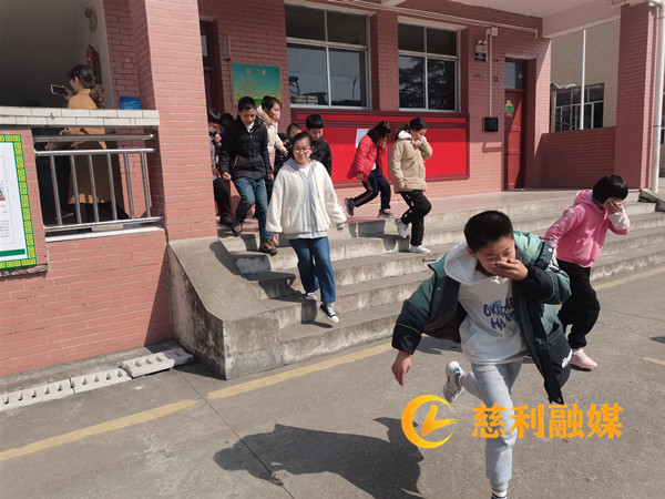 疏散2_慈利.jpg