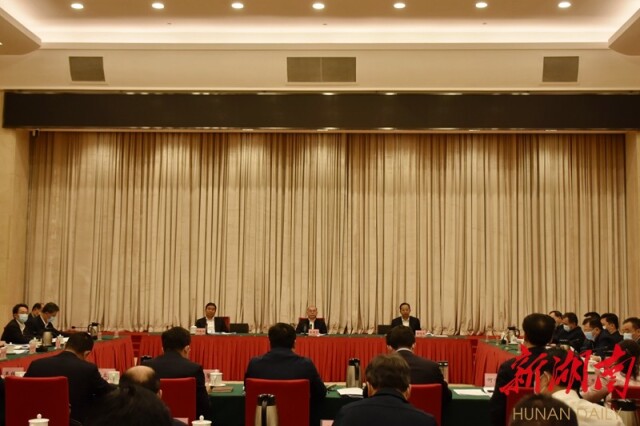 省文明委2022年第一次全体会议召开 朱国贤出席并讲话