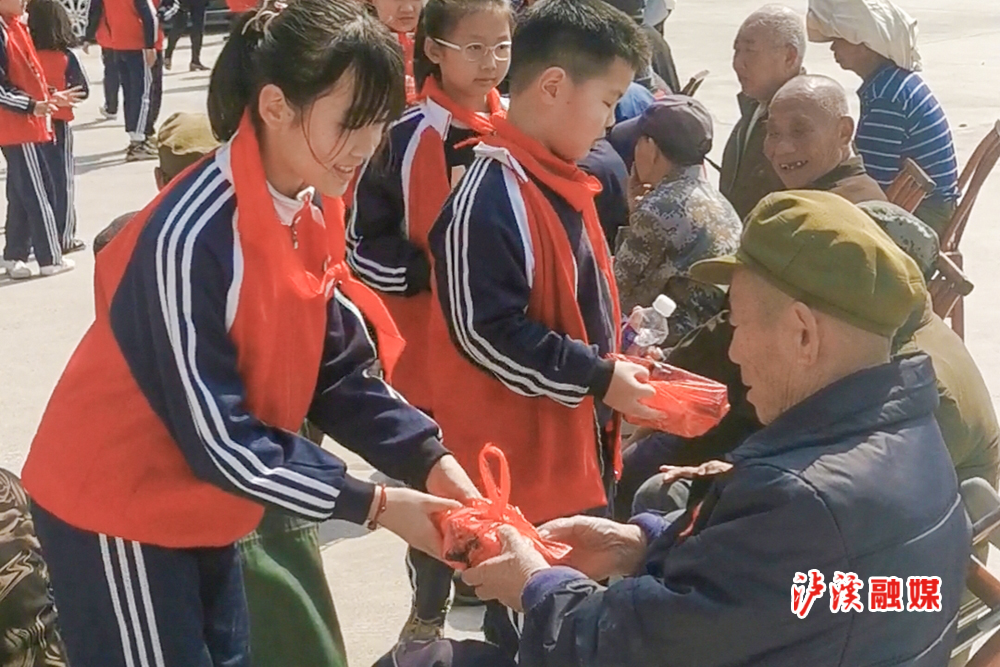 学雷锋活动 (2).jpg