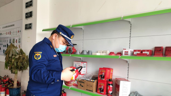 衡山：消防器材大排查，筑牢安全防火墙(2)146.png