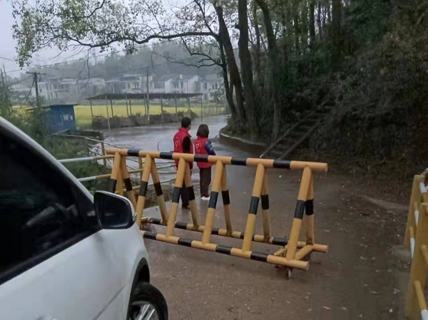 上星桥集贸市场无摊贩和赶集人员.png 上星桥集贸市场无摊贩和赶集人员.png