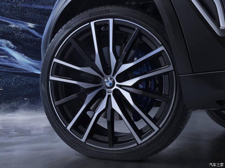 华晨宝马 宝马X5 2022款 xDrive 40Li 尊享型M运动套装 华晨宝马 宝马X5 2022款 xDrive 40Li 尊享型M运动套装