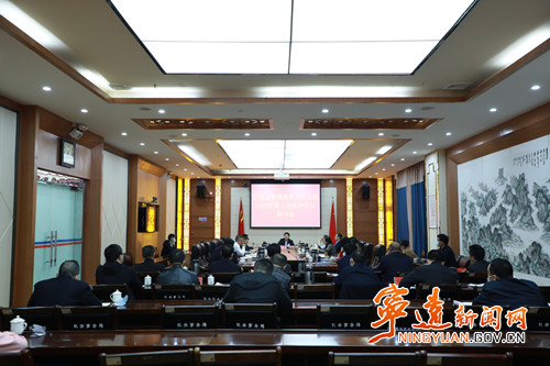 宁远县委理论学习中心组举行2022年第二次集中学习2_副本500.jpg