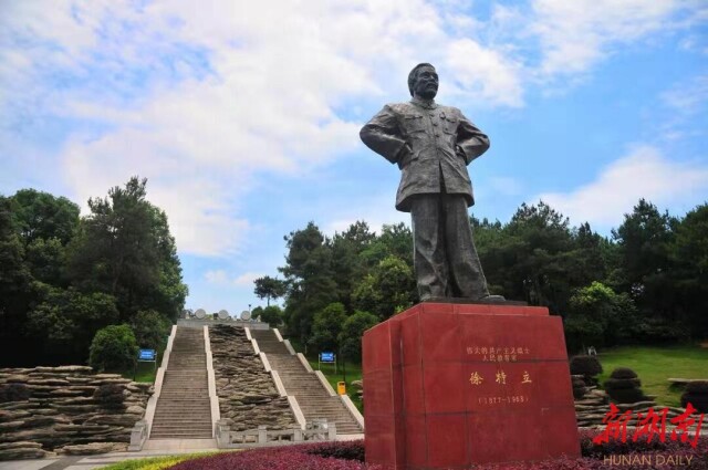 赓续红色血脉　勇担育人使命