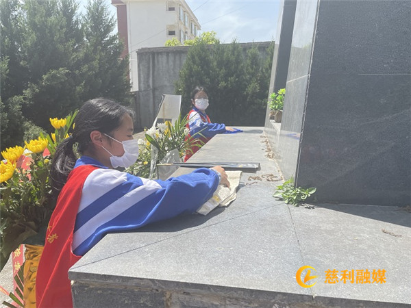 微信图片_202204081514171_副本.jpg