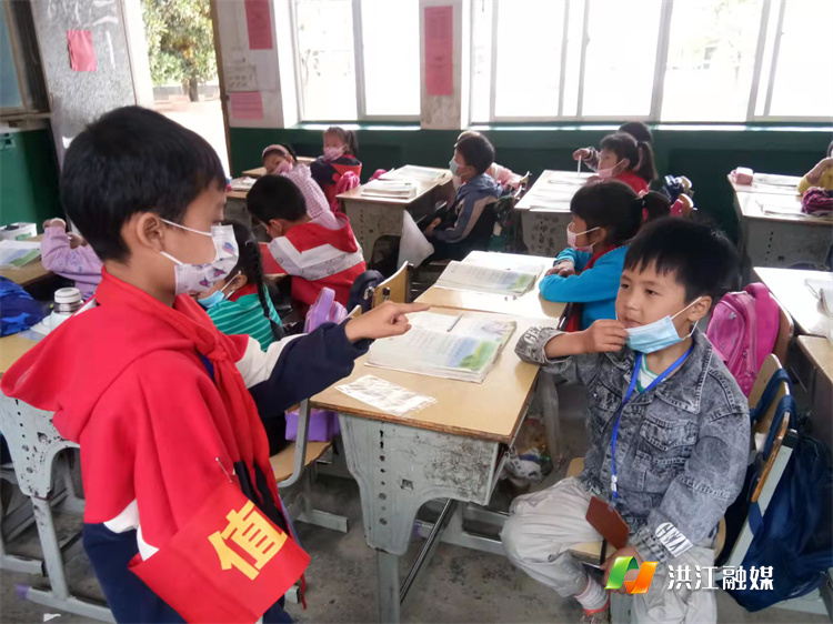 红岩中心学校1.jpg 红岩中心学校1.jpg