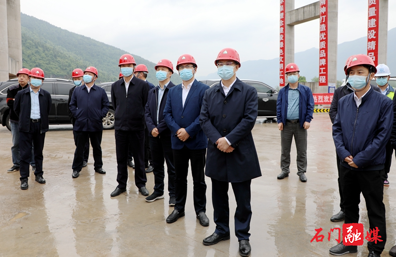 市领导郭碧勋来我县督导交通项目和安全生产工作1.jpg