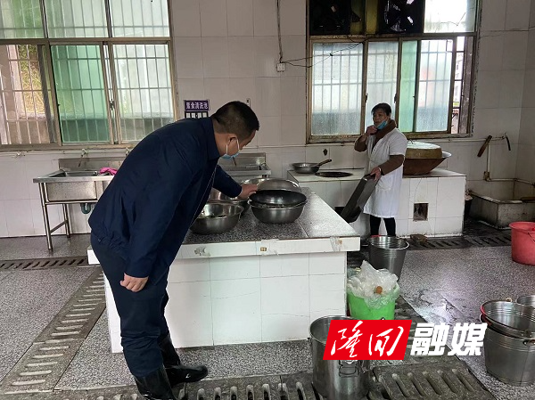 微信图片_20220415144949.jpg