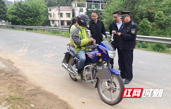 图片18.jpg