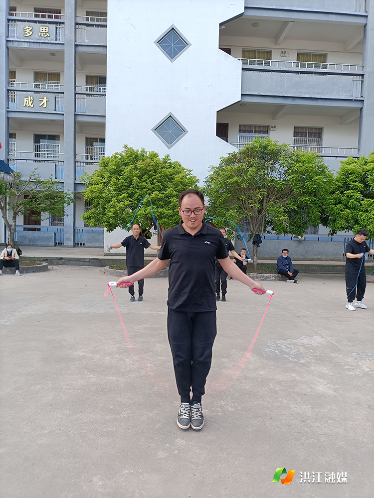洗马乡中心学校3.png