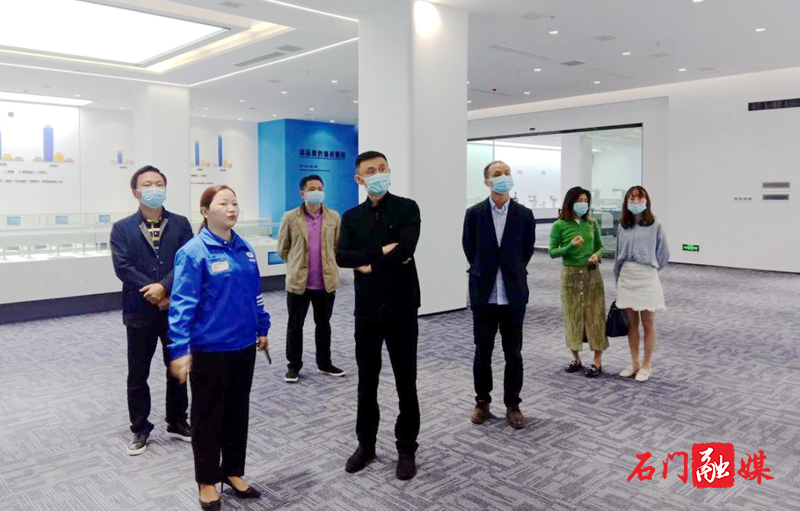 常德市人力资源服务中心赴石门调研人力资源服务1.jpg