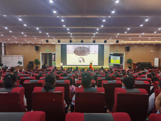 （新媒体）世界读书日 衡山萌娃玩起cosplay读书秀(1)143.png