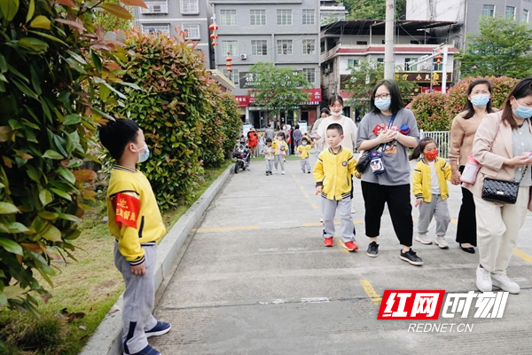 图片44.jpg