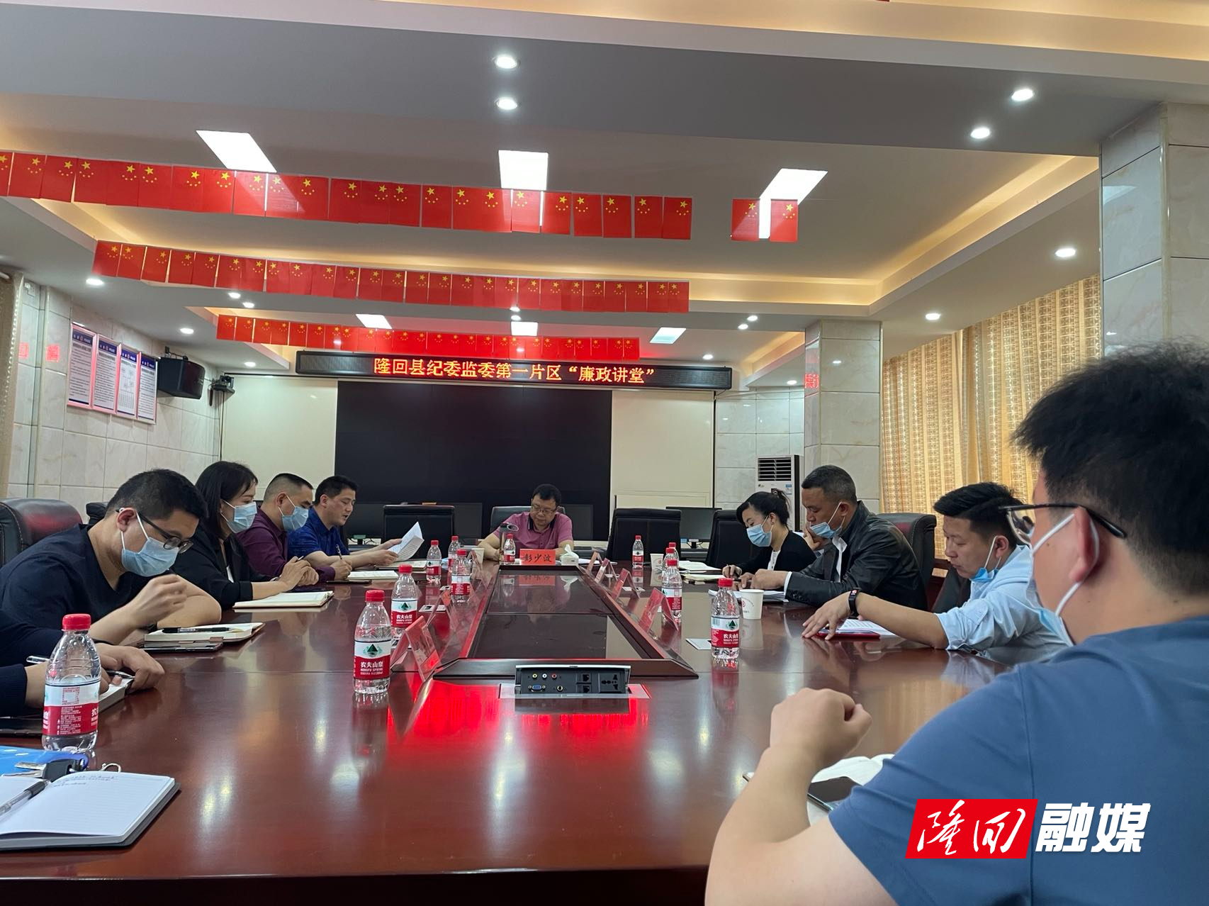 微信图片_20220426173956.jpg 微信图片_20220426173956.jpg