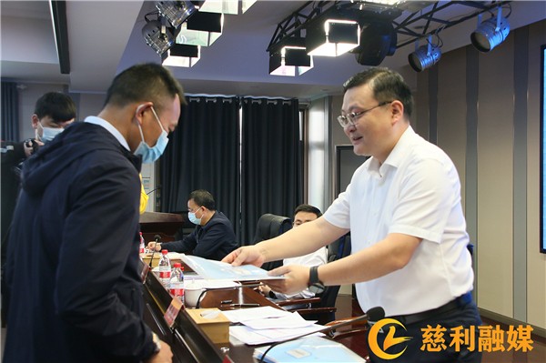 微信图片_20220429112130.jpg