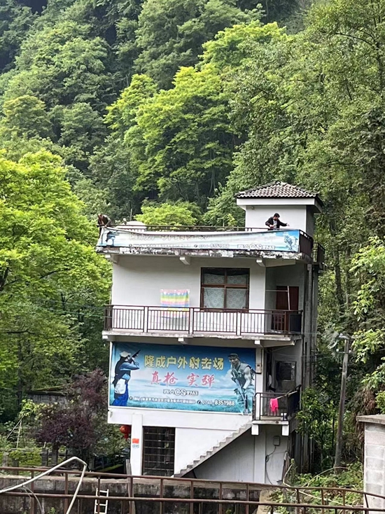 22.jpg 22.jpg