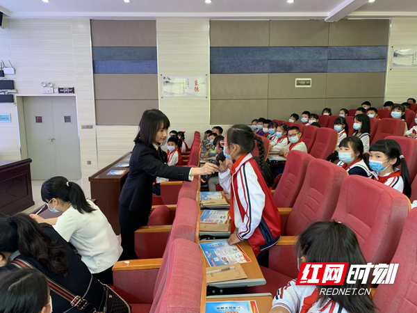 图片28.jpg