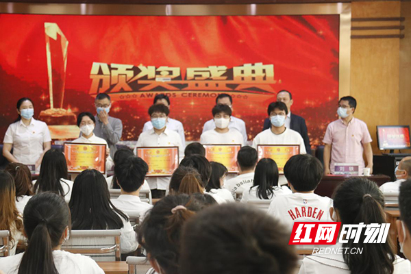 图片12.jpg 图片12.jpg