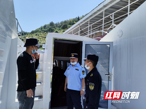图片10.jpg