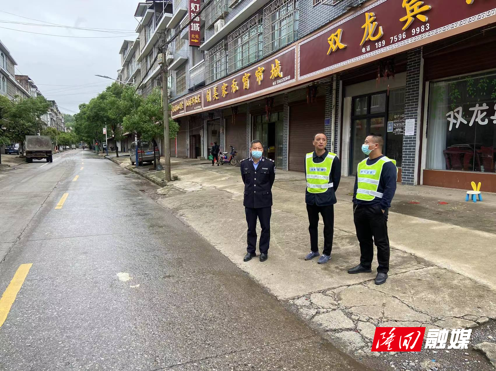 926ac86fb3a7f3413fb08d4a243e881.jpg 926ac86fb3a7f3413fb08d4a243e881.jpg