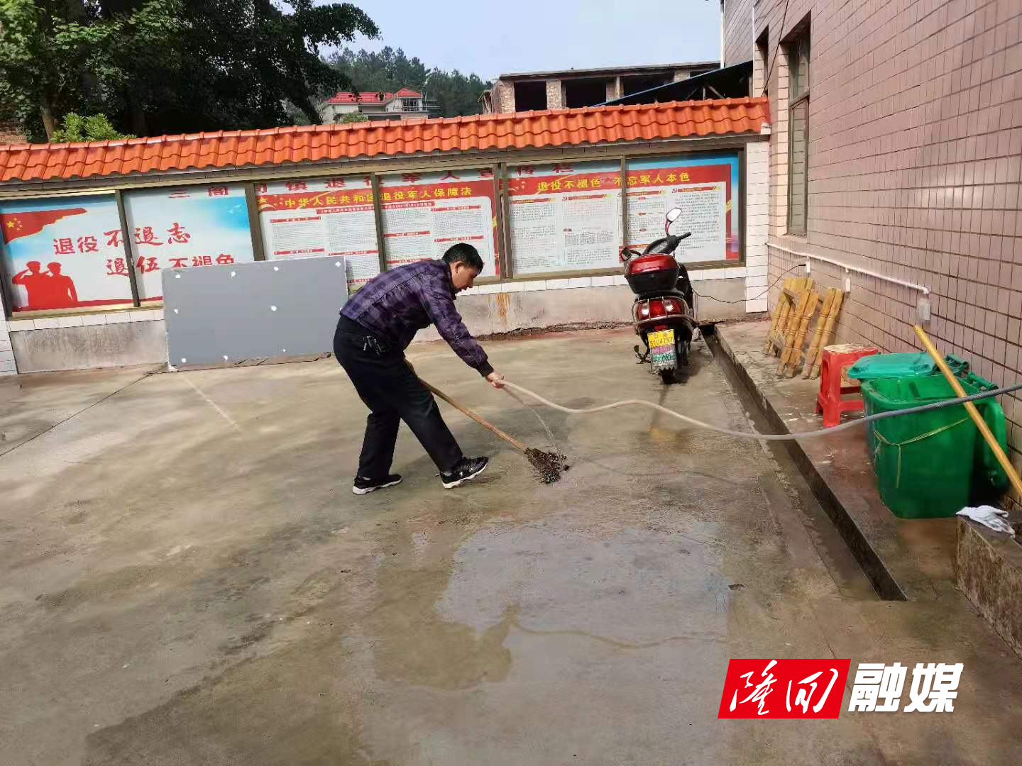 微信图片_20220516151921.jpg 微信图片_20220516151921.jpg