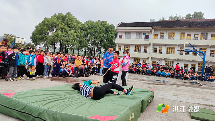 双溪小学1.jpg 双溪小学1.jpg