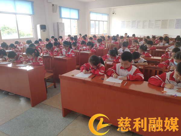 微信图片_20220516101300_副本1.jpg