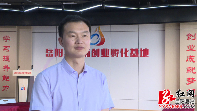 杨宏林_副本.jpg