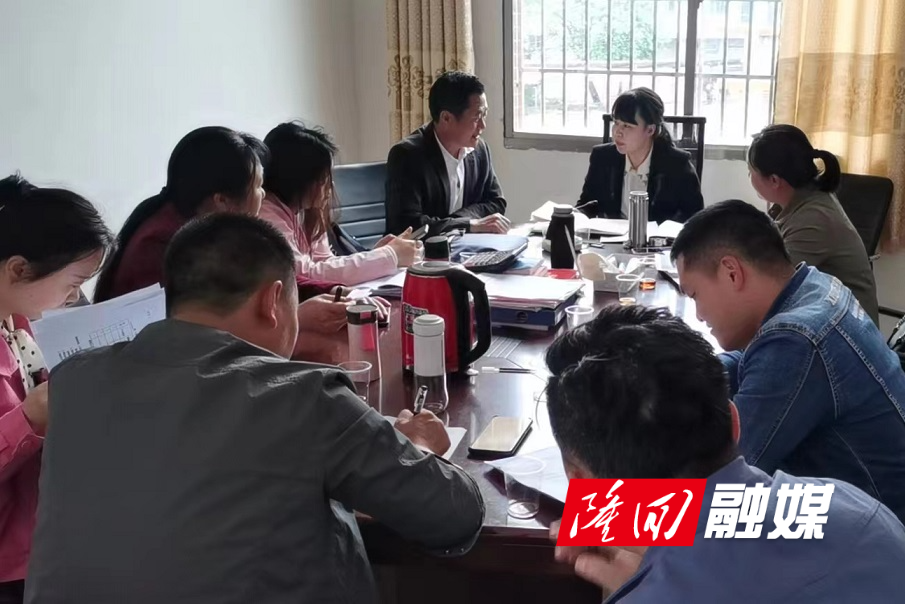 4bd814b4160786ddec9911a64cb5fa9.jpg 4bd814b4160786ddec9911a64cb5fa9.jpg