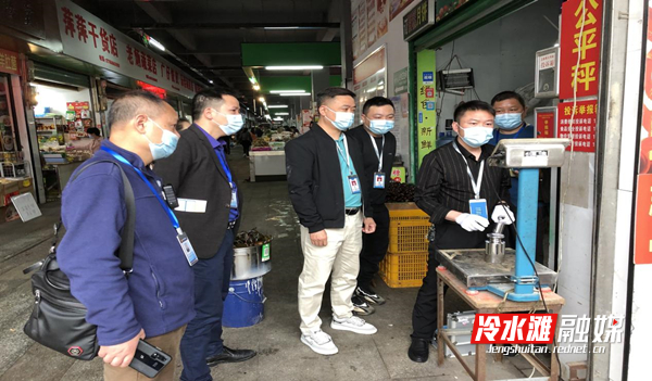 秤_副本.jpg 秤_副本.jpg