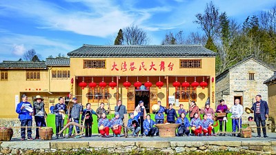 【奋进新征程 建功新时代·老区新貌】大别山革命老区 饱蘸红绿书华章