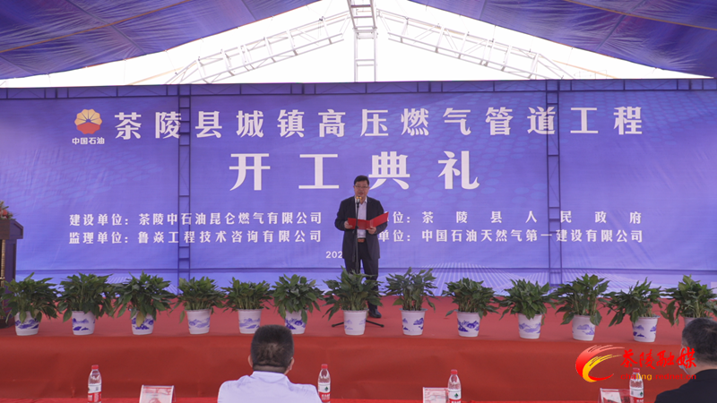 杨红兵_副本.bmp 杨红兵_副本.bmp