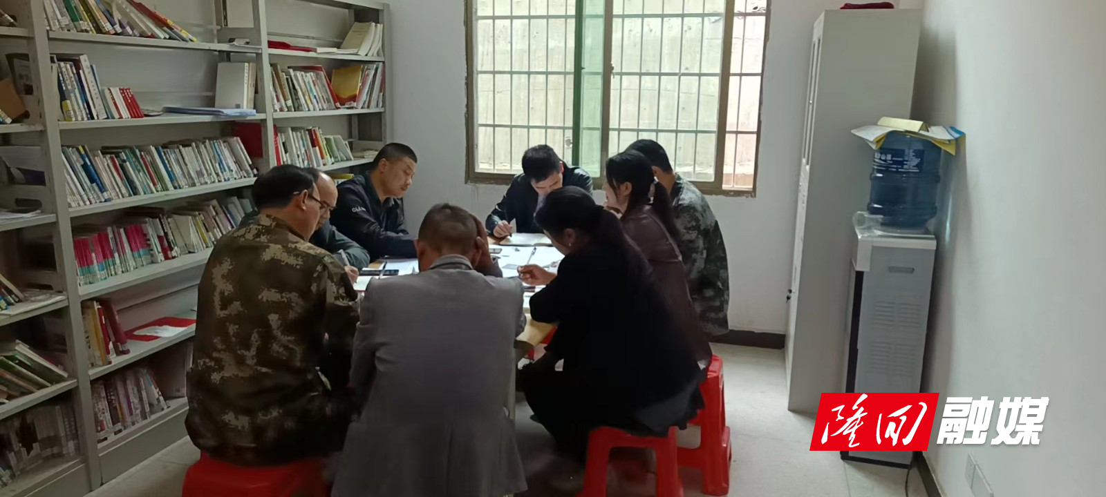 1819455942ecc0a91fe7965fa90ea11.jpg 1819455942ecc0a91fe7965fa90ea11.jpg