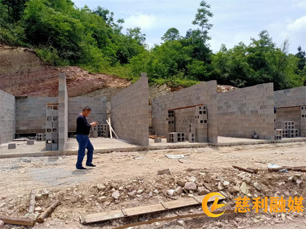 腊树村新建烤烟房2022.5.24_副本.jpg